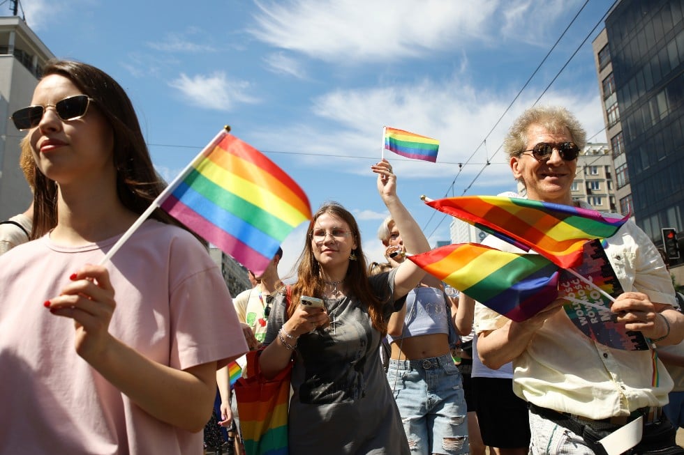 Πολύχρωμη ημέρα Υπερηφάνειας σε όλες τις γωνιές του κόσμου