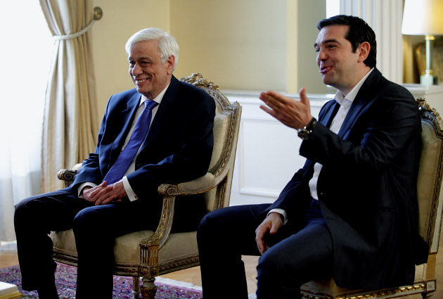 Με ατάκες και «αβρότητες» το γεύμα πολιτικών αρχηγών με Παυλόπουλο