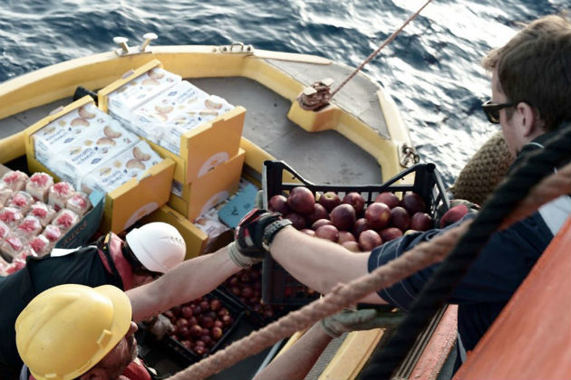 Η Ισπανία προετοιμάζεται για τους πρόσφυγες και επιτίθεται στη Ρώμη