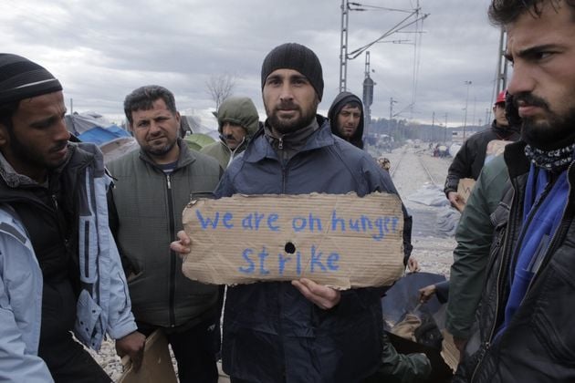 «Ανοίξτε τα σύνορα, δεν είμαστε τρομοκράτες»