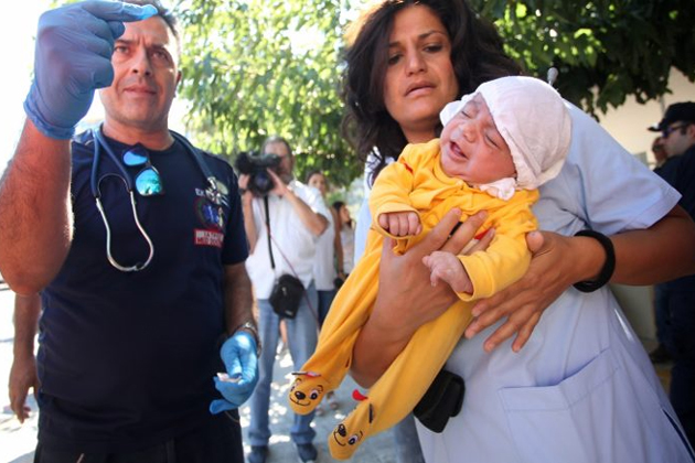 Ηράκλειο: Καλά στην υγεία τους οι πρόσφυγες – Κρατούνται οι διακινητές