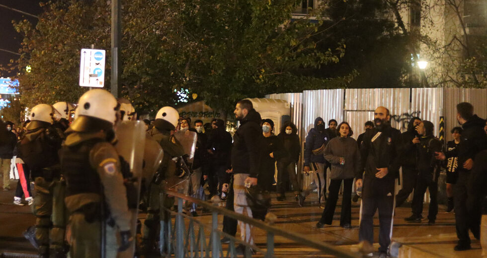 Οργιο βίας, συλλήψεων και καταστολής στα Προσφυγικά