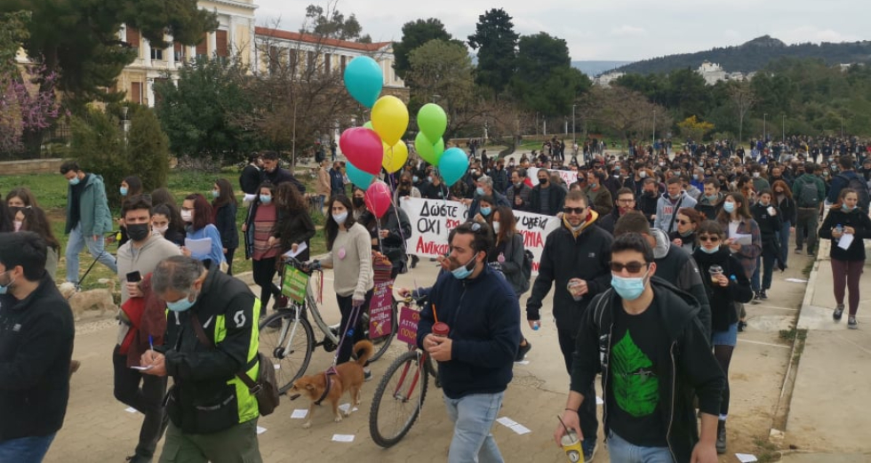 Μαζικά στις γειτονιές ενάντια στην έξαρση της αστυνομικής βίας και την καταστολή