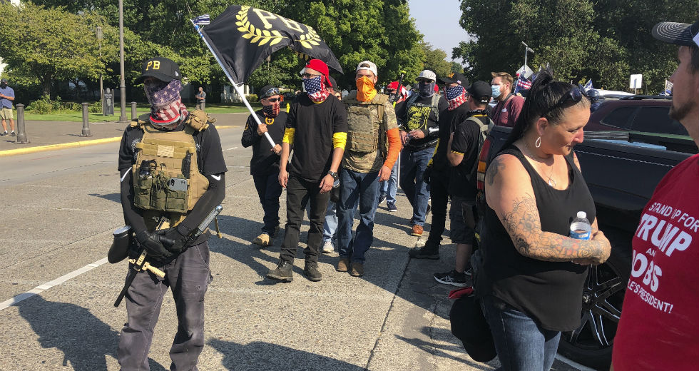 Ποια είναι τα «Περήφανα Αγόρια» που επικαλέστηκε ο Τραμπ;