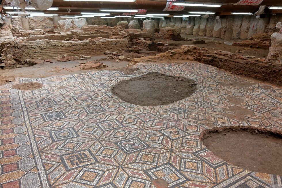 Το «έγκλημα» στον σταθμό «Αγία Σοφία» επαναλαμβάνεται στα αρχαία της Βενιζέλου