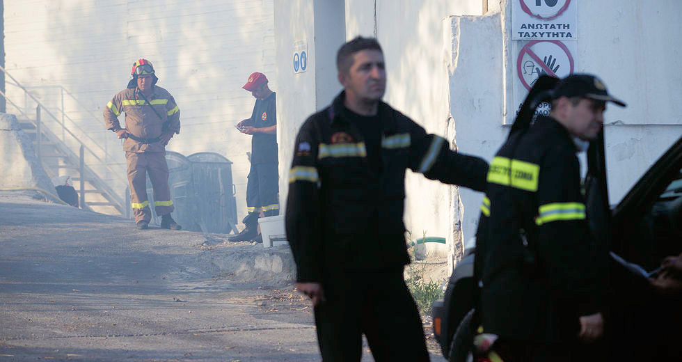 Πυρκαγιά με νεκρό 48χρονο στη Φυλή