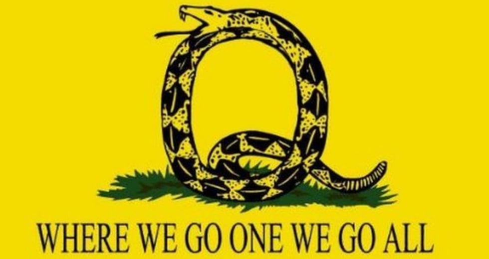 QAnon: ένα επικίνδυνο παγκόσμιο φόρουμ συνωμοσιολογίας