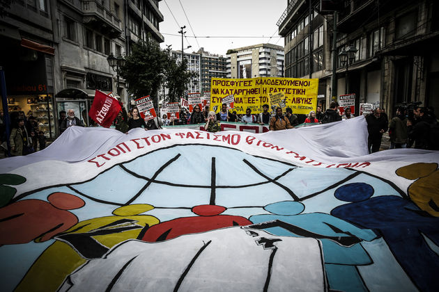 «Ναι» στα ανοιχτά σύνορα, «όχι» στις απελάσεις και τον εθνικισμό