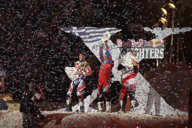 Σούπερ θέαμα στο Red Bull X-Fighters στο Διόνυσο