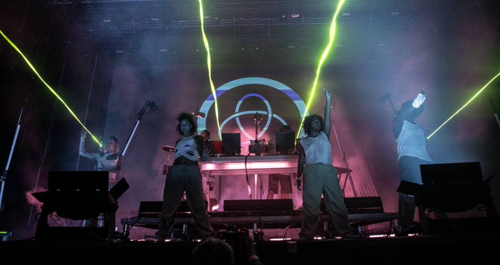 Release Athens X SNF Nostos: Μίκρο, Groundation, Dub Inc., OMD, M83, Tash Sultana, Röyksopp