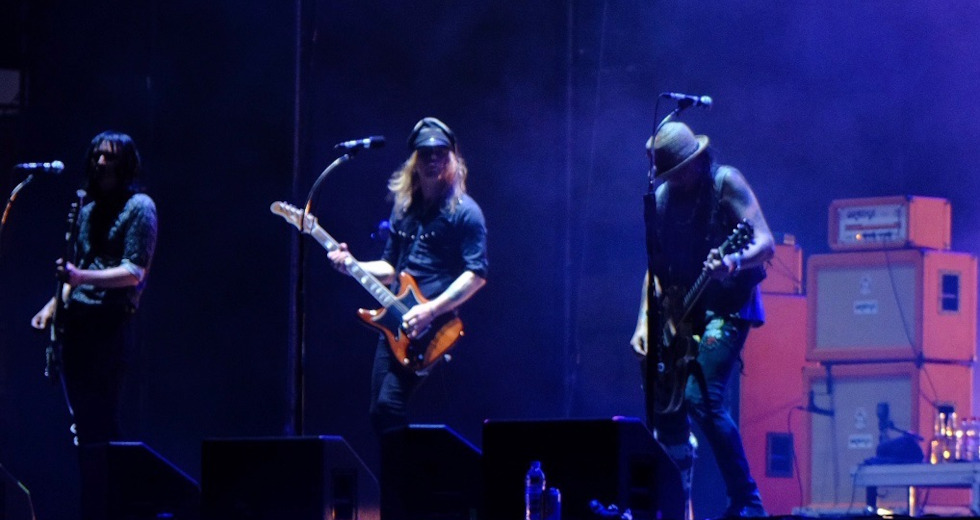 Έξι ώρες rock ‘n’ roll αλητείας στην Πλατεία Νερού