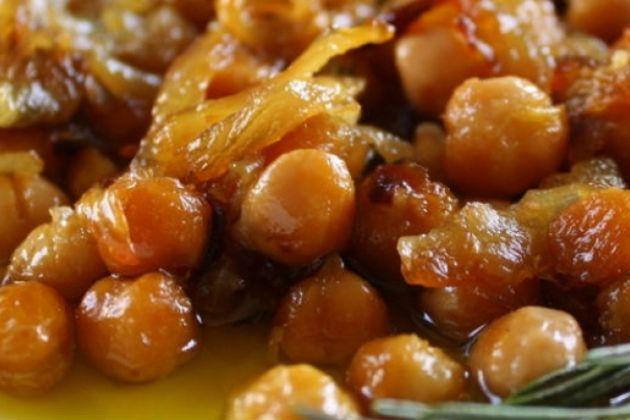Ολα στη γάστρα