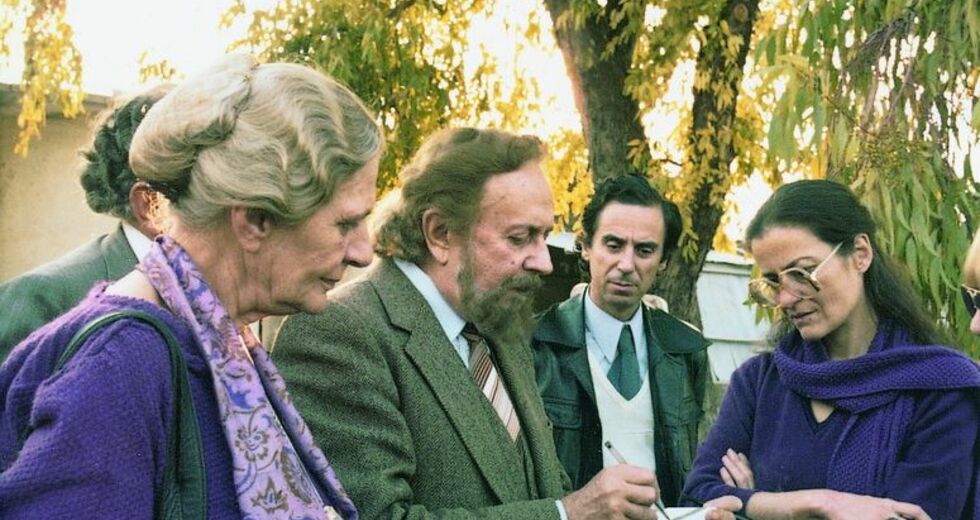Η πρώτη πολιτική ενέργεια με δημόσιες επιπτώσεις