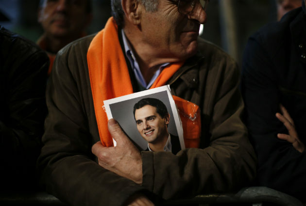 Φουλ επίθεση για τις εκλογές