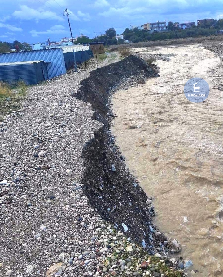 Στο έλεος της κακοκαιρίας η Ρόδος