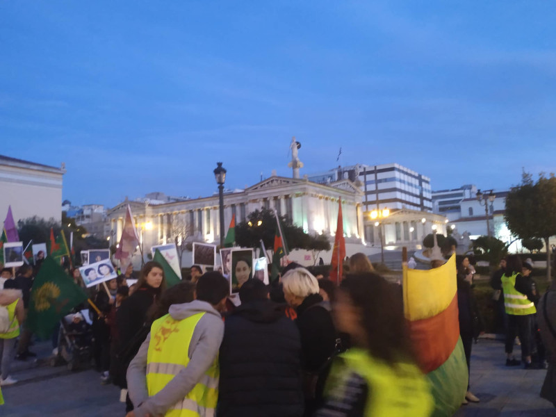 Διαμαρτυρήθηκαν για την έμφυλη βία, μετά τη δολοφονία Κούρδισας στο Λαύριο
