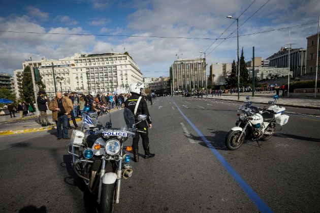 Ραντεβού στην πλατεία Συντάγματος