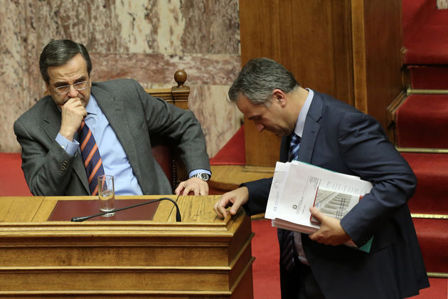 Οι δελφίνοι, οι τέως και τα τζάκια