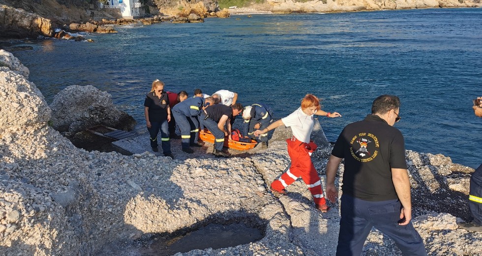 Δύο νεκροί μετά την πτώση ελικόπτερου στη Σάμο