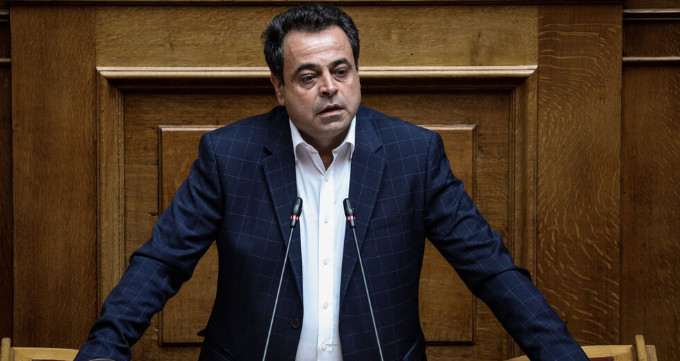 «Εχει αρχίσει σιγά σιγά η διάλυση της δωρεάν δημόσιας υγείας»