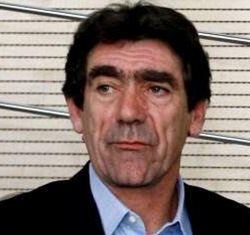 Τα πρόσωπα του Επικρατείας και τα πρόσωπα των πολιτών ΠΑΣΟΚ