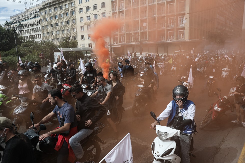 Όταν οι «αφανείς» ντελιβεράδες γίνονται «ορατοί»