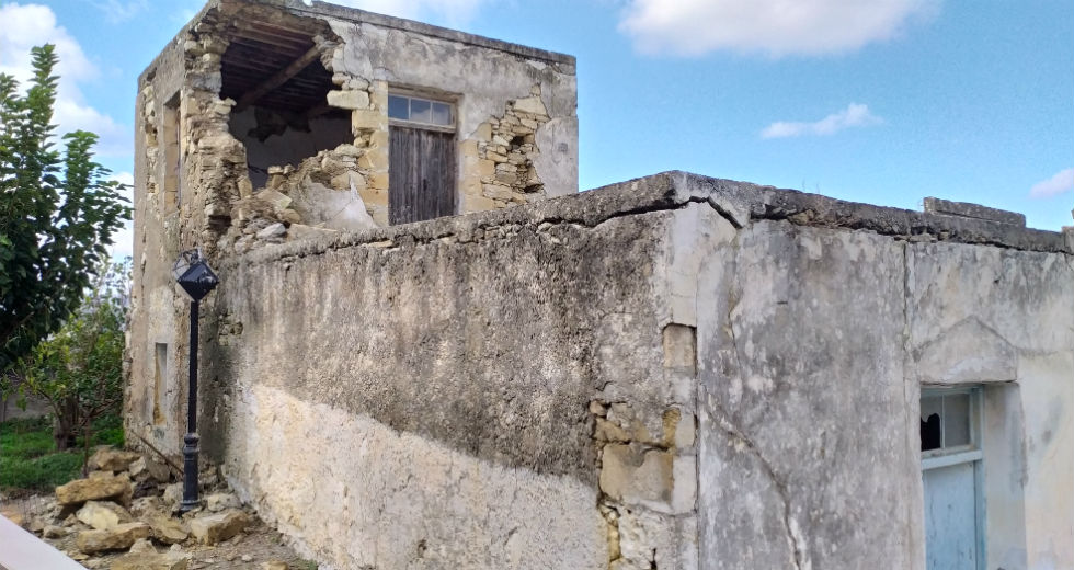 Ζημιές σε κτίρια από τον σεισμό στην Κρήτη