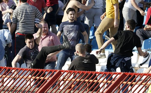Γυαλιά καρφιά στο ντέρμπι του Βελιγραδίου