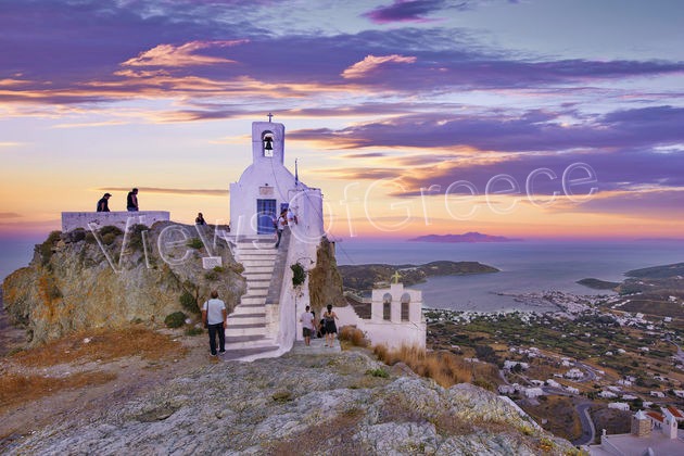 Νύχτες μαγικές και θάλασσες γαλάζιες