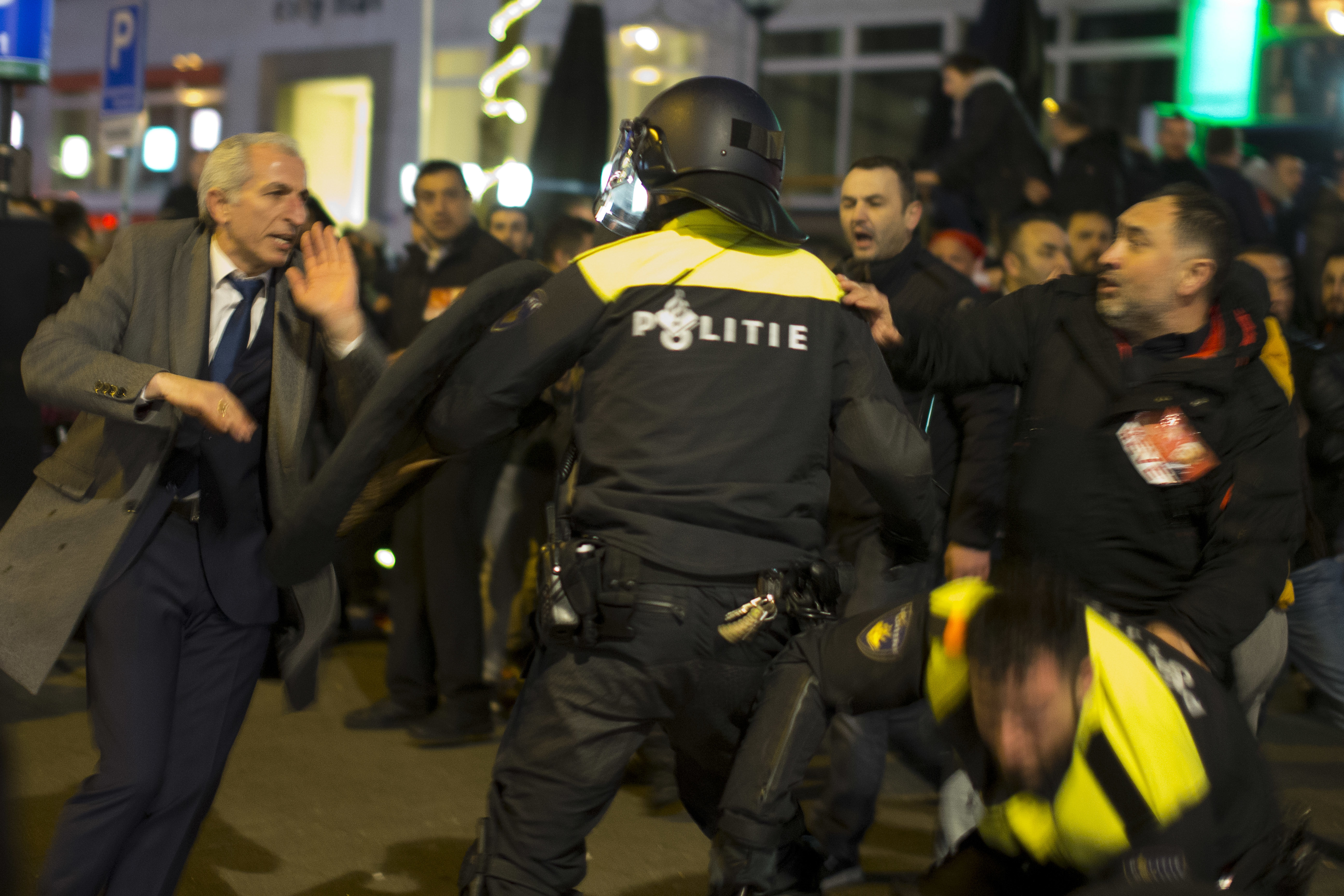 Στο ναδίρ οι σχέσεις Ε.Ε. και Τουρκίας