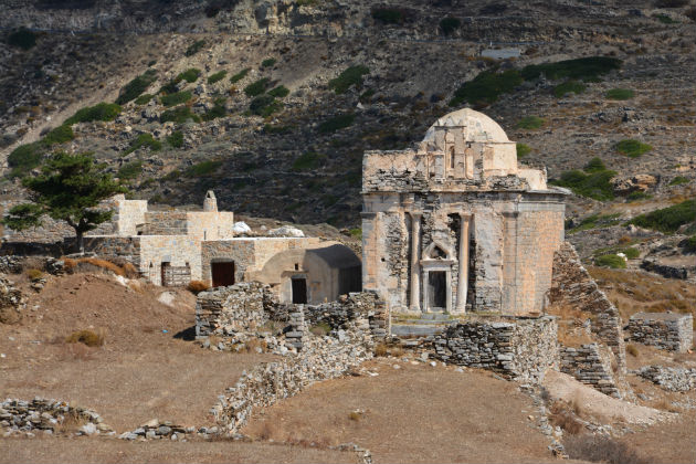 Ασύλητος τάφος ήρθε στο φως στη Σίκινο