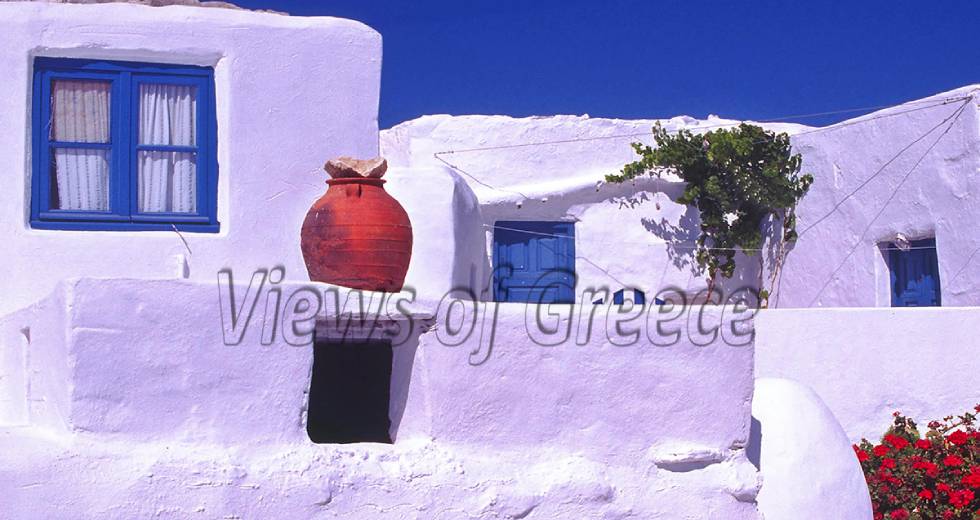 Σίκινος, δείτε τις διακοπές σας αλλιώς!