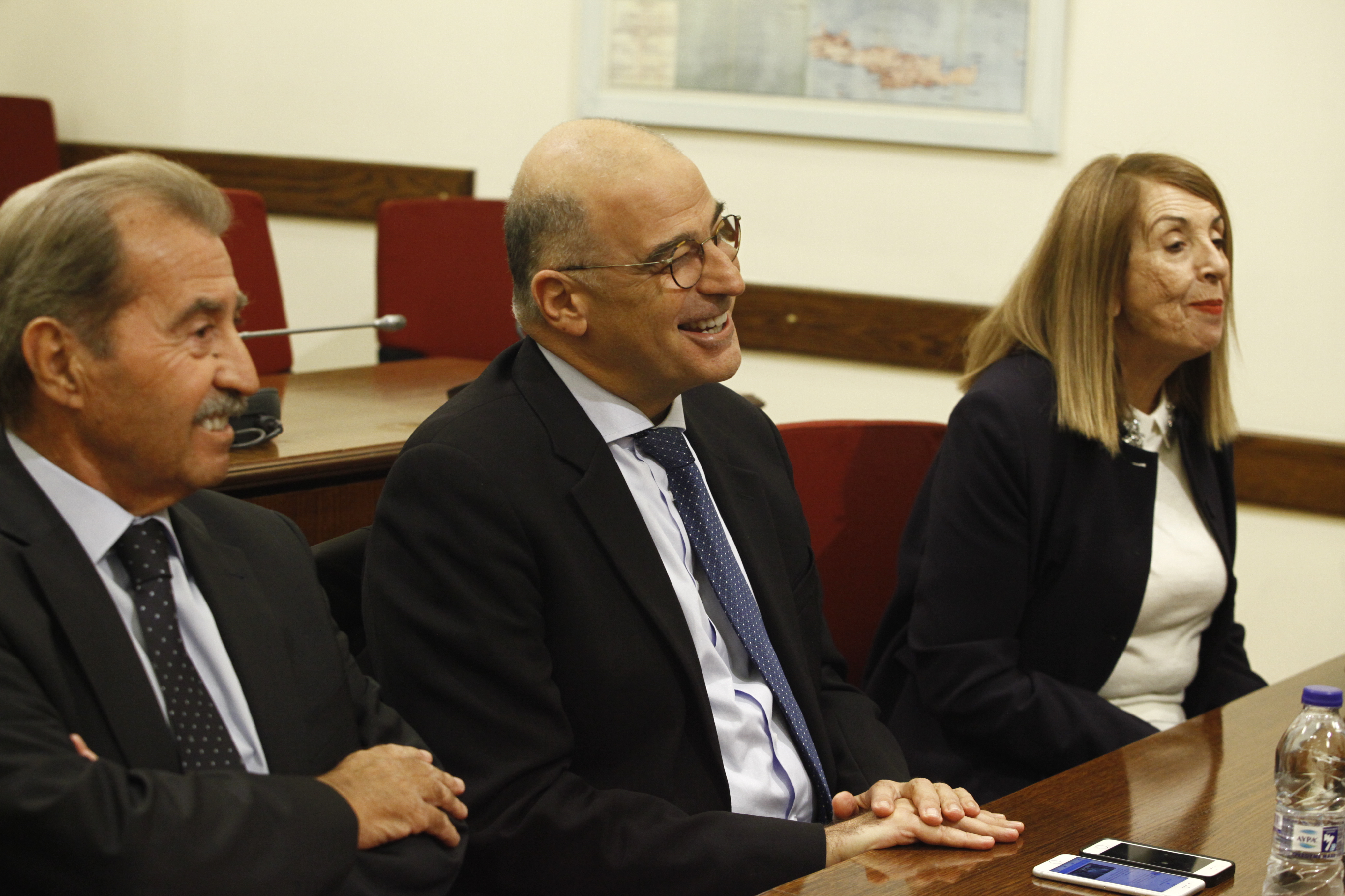 Δεν προέκυψε ΕΣΡ