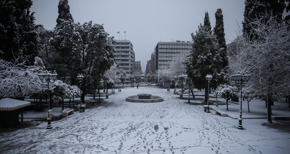 Οι Αθηναίοι είδαν… άσπρη μέρα [ Φωτογραφίες και βίντεο ]