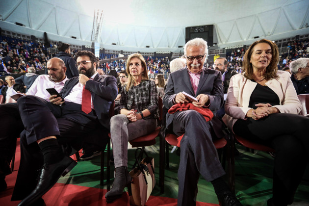 «Η Ν.Δ. σε στρατηγική παράκρουση»