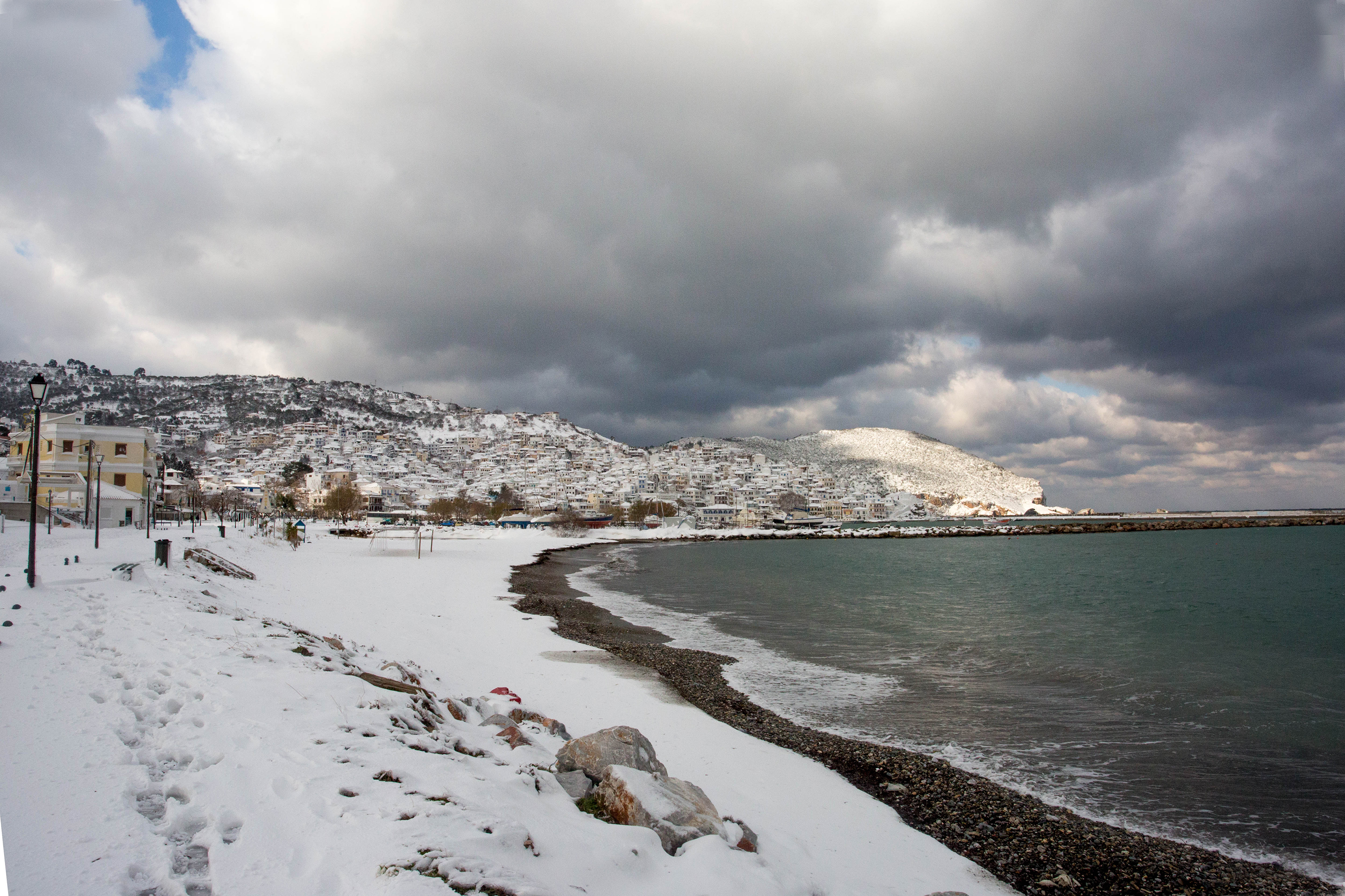 Σοβαρά προβλήματα και κλειστά σχολεία