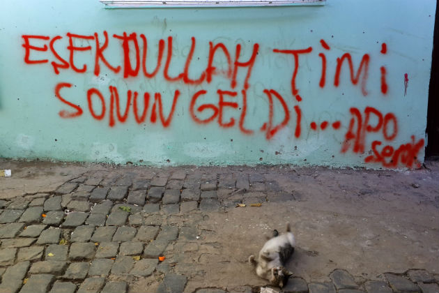 Οι ελεύθεροι πολιορκημένοι της Σουρ