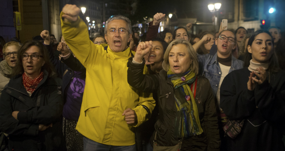 «Δεν είναι κακοποίηση, είναι βιασμός…»
