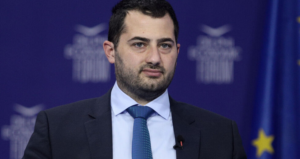 Η τροπολογία και το «πάρτι» στα καμένα