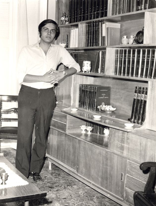 Από τη «Μεταφορά» στο «Μονόγραμμα»