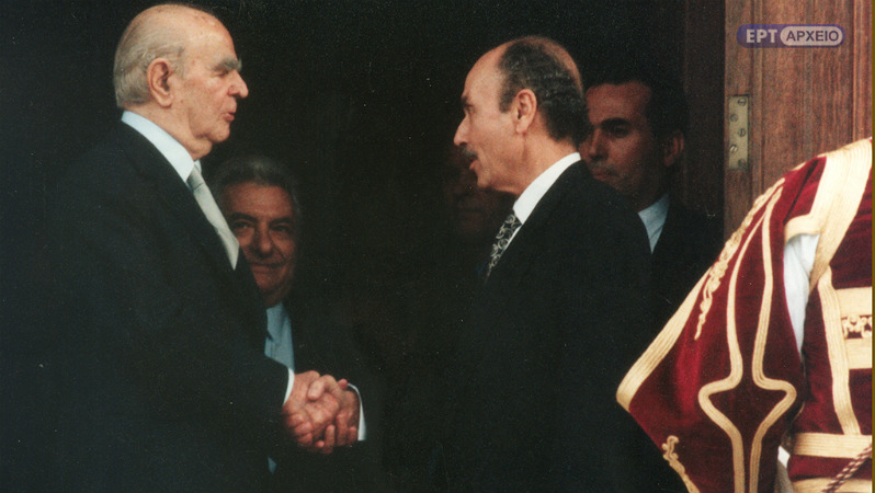 Αφιέρωμα του Aρχείου της ΕΡΤ στον Κωστή Στεφανόπουλο