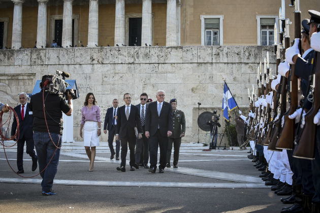 Συγγνώμη Σταϊνμάγερ για τις φρικαλεότητες του ναζισμού