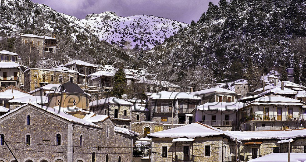 Καλωσορίζουμε τα χιόνια στην αρχοντική Στεμνίτσα Αρκαδίας
