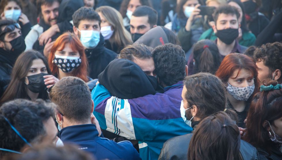 Ελεύθεροι οι 31 συλληφθέντες από το όργιο καταστολής στην πρυτανεία του ΑΠΘ
