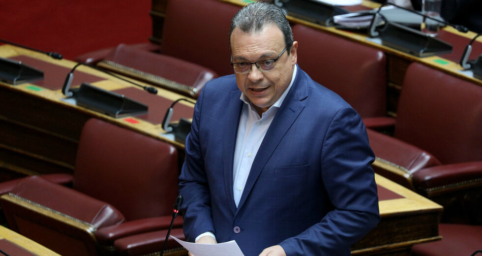 Οι τράπεζες θέλουν εξαίρεση από τα πρόστιμα των αυθαιρέτων