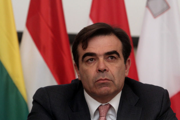 Η Αθήνα να πει ναι σε όλα και μετά διαπραγμάτευση!