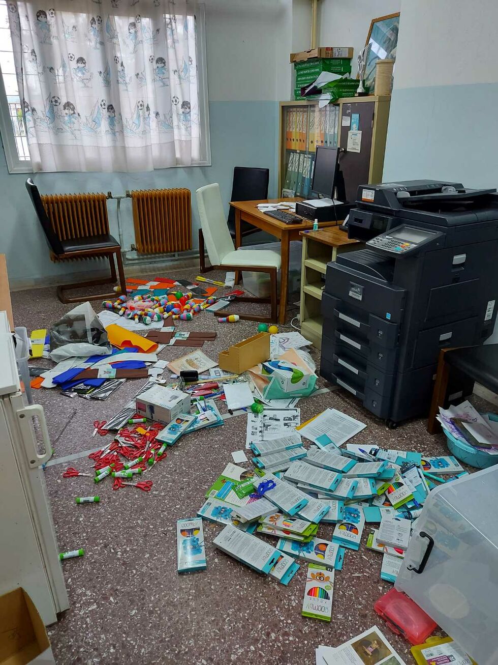 Βανδάλισαν δύο φορές το σχολείο των προσφυγόπουλων στη Βόλβη
