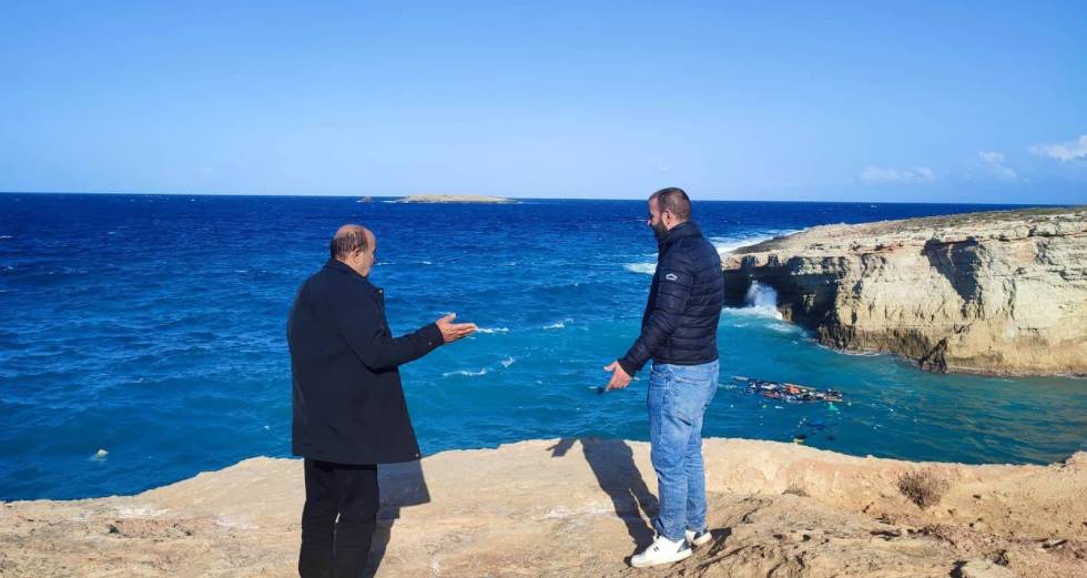 Ακόμα επιπλέουν πτώματα δύο μέρες μετά το ναυάγιο στα Κύθηρα
