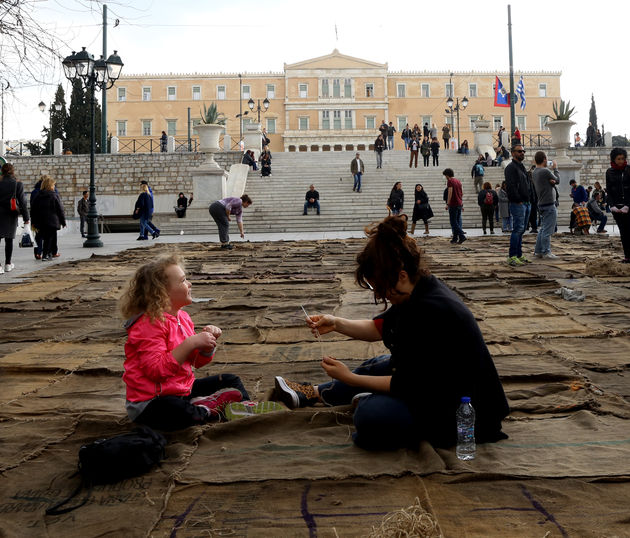 Μην περιμένετε μια documenta φιλόδοξη και πολυτελή