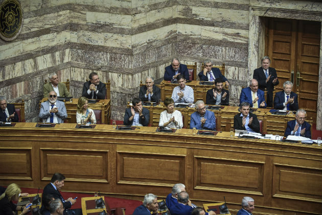 Αλ. Τσίπρας: «Ντροπή σας, κύριε Μητσοτάκη»
